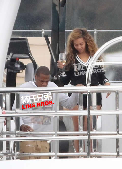 更多Jay Z和Beyonce, 女儿Blue Ivy在地中海庆祝生日 (照片)
