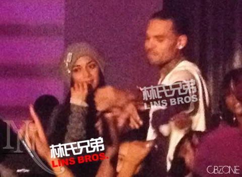 Chris Brown与小野猫主唱Nicole Scherzinger在夜店亲密举动？Nicole否认 (照片)