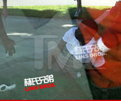 Diddy在洛杉矶车祸受伤 (照片)