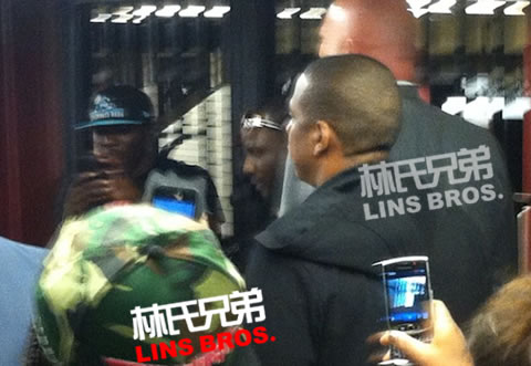 Jay Z乘坐地铁去巴克莱中心最后一场演唱会 (照片)