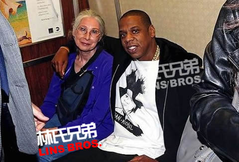 Jay Z乘坐地铁去巴克莱中心最后一场演唱会 (照片)