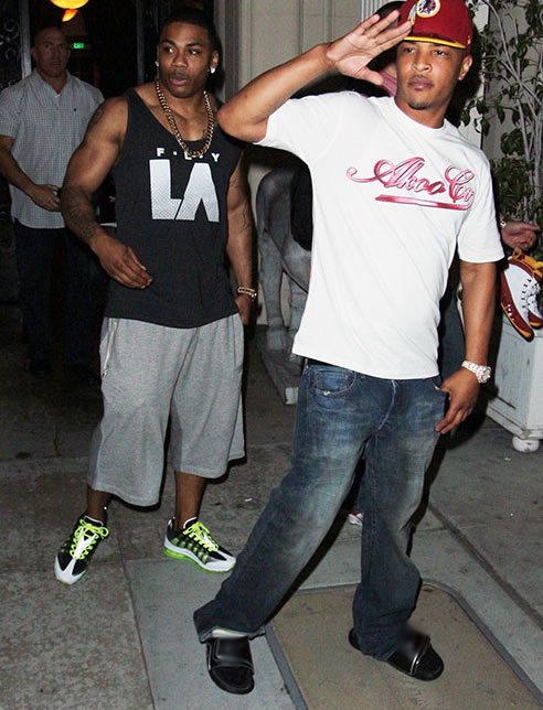 T.I.与妻子Tiny和兄弟Nelly在洛杉矶聚餐 (照片)