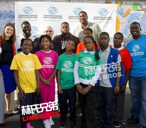 50 Cent在Brooklyn Boys & Girls俱乐部为孩子免费演出回馈社会 (照片)
