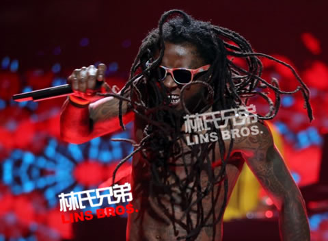 Lil Wayne 接下来一段时间不能乘飞机