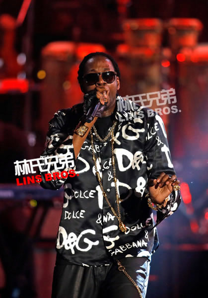 2 Chainz, Ne Yo, Keyshia Cole, Miguel等在Soul Train Awards 2012 (照片)