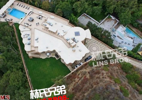 Rihanna在洛杉矶Pacific Palisades购置1200万美元豪宅 (照片)