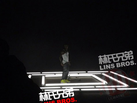 Lil Wayne与2 Chainz拍摄新单曲Rich As F**k MV (照片)