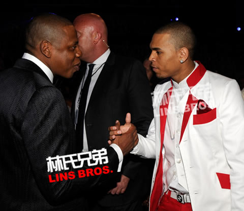 Rihanna和Chris Brown合作歌曲Nobody’s Business是Jay Z的想法
