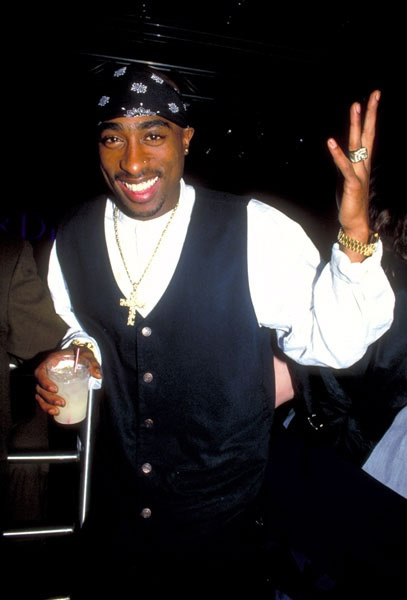 Tupac登顶2012英国监狱囚犯最爱20大歌手榜单 Biggie, Lil Wayne, Eminem等上榜