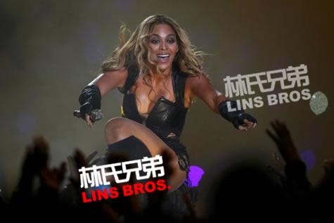 Beyoncé在2013超级碗Super Bowl XLVII中场演出 (照片)