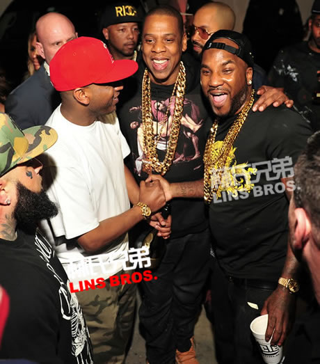 Jay-Z戴出最重项链与Usher, Young Jeezy等一起