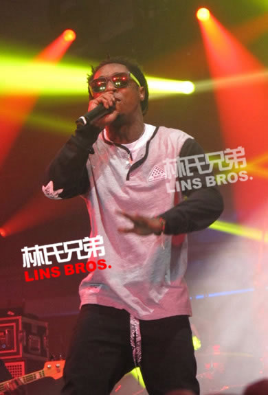 Lil Wayne在家乡Madden Bowl XIX活动演出 (照片)