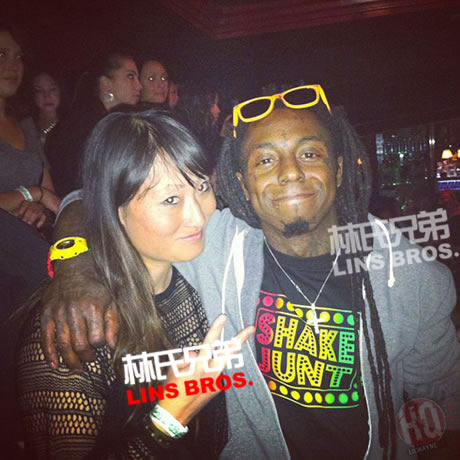 Lil Wayne出席好莱坞TransWorld滑板颁奖典礼 (照片)