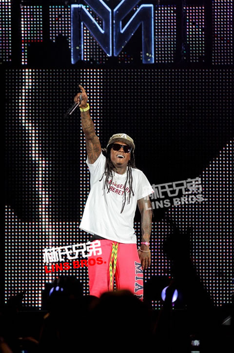 Lil Wayne推迟了欧洲巡回演唱会到10月...新的日程公布