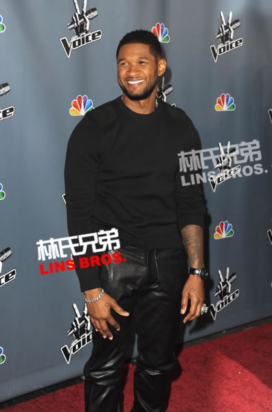 Usher作为新评委出席The Voice选秀节目首映 (4张照片)