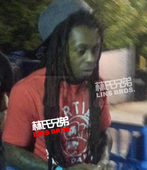 Lil Wayne和Trick Daddy夜店冲突当晚，Wayne夜店内照片 (10张照片)