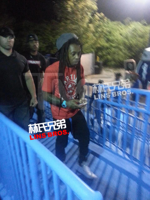 Lil Wayne和Trick Daddy夜店冲突当晚，Wayne夜店内照片 (10张照片)