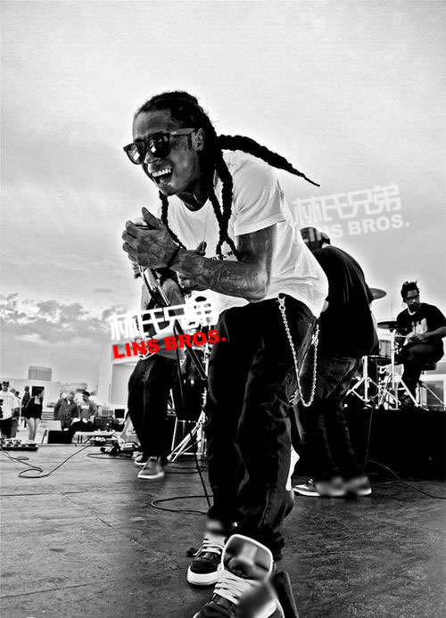 Lil Wayne客串Jae Millz最新歌曲Buy This, Buy That (音乐)