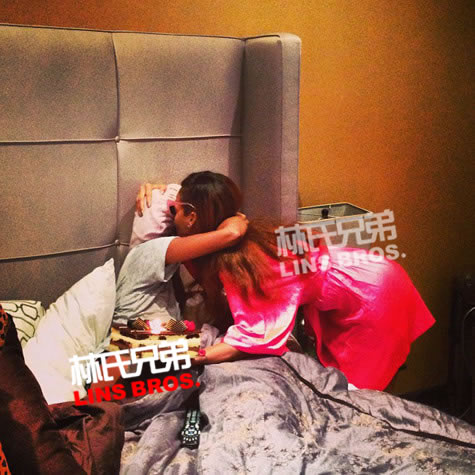 最好的朋友..Rihanna庆祝好朋友生日 (6张照片)