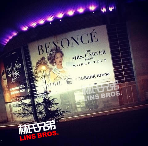 Beyonce首场百变造型炸开2013 The Mrs. Carter Show World巡回演唱会 (14张照片)