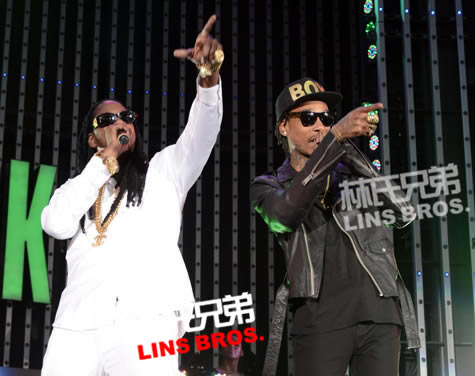 Wiz Khalifa和2 Chainz在速度与激情6 首映现场表演We Own It (视频)