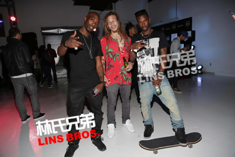 Lil Wayne启动Spectre滑板鞋产品线，穿上新鞋U型管滑板 (12张照片)