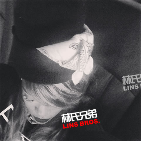 Thug Life! Rihanna认为自己的帽子特别牛! 灵感应该来自她的偶像2Pac (10张照片)