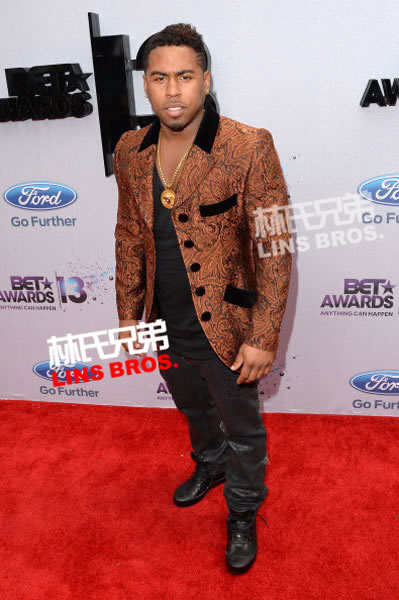 Chris Brown, Ne Yo, Nelly等出席2013 BET Awards红地毯 (Pt.1/15张照片)