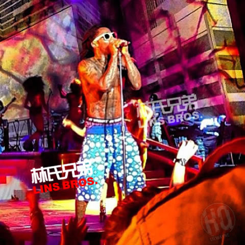 Lil Wayne与兄弟T.I.举行America’s Most Wanted巡回演唱会 (Pt.2/16张照片)