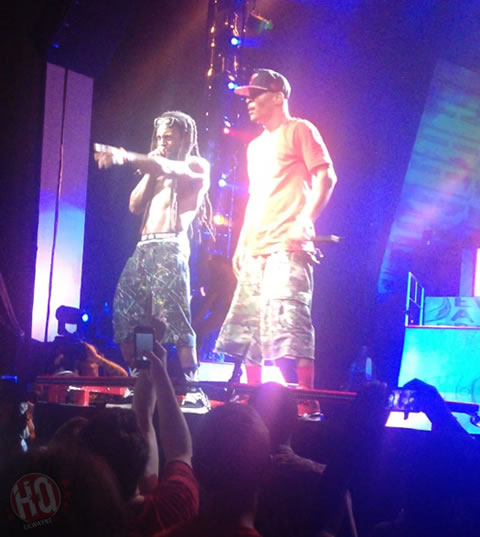 Lil Wayne与好兄弟T.I.在夏洛特举行America’s Most Wanted演唱会 (10张照片)