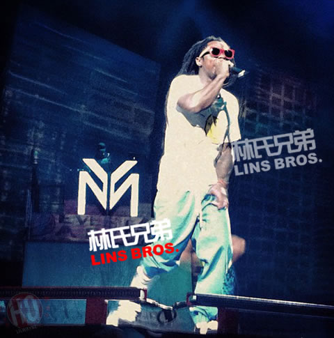Lil Wayne和T.I.在佛罗里达州坦帕湾举行America’s Most Wanted巡回演唱会 (18张照片)
