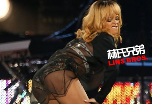 为什么Rihanna是当今最火的艺人? 因为她会这个    性感电臀舞 (13张GIF动画图片)