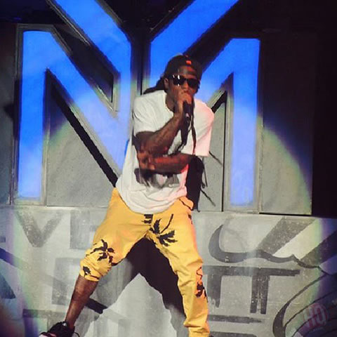 Lil Wayne和好兄弟T.I., 2 Chainz在俄克拉何马城举行演唱会 (12张照片)