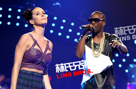 流行巨星Katy Perry与Juicy J同台表演单曲Dark Horse..iHeartRadio现场 (照片/视频)