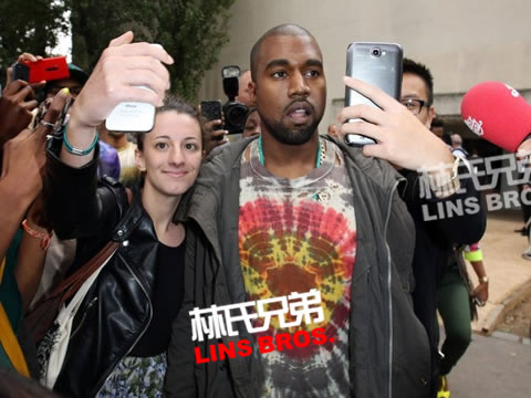 嘻哈时尚先锋Kanye West和爱人卡戴珊出席巴黎时装周2014 Givench秀 (10张照片)
