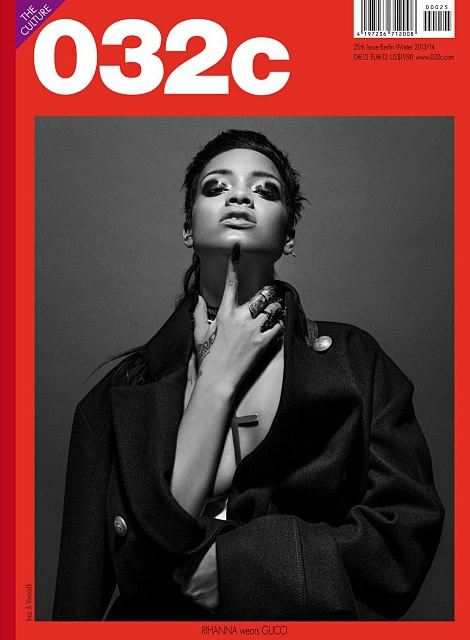 Rihanna穿Gucci大衣登上032c 杂志封面 (2张图片)