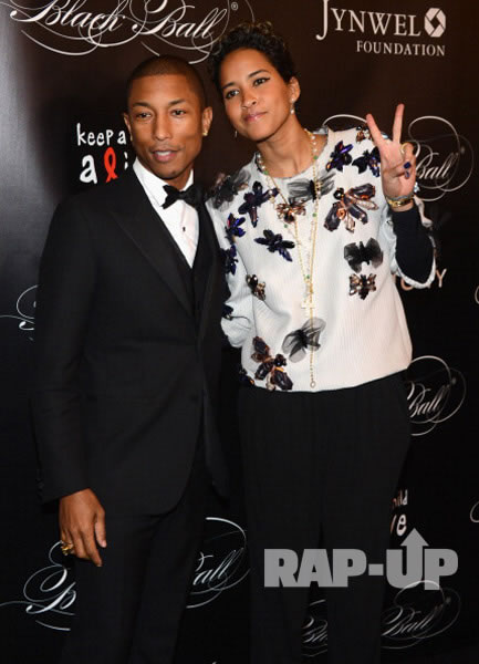 Alicia Keys和老公Swizz Beatz & Pharrell出席第10届Black Ball慈善活动 (9张照片)