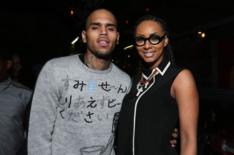 Chris Brown和女朋友Karrueche Tran & Keri Hilson出席朋友的EP发布Party (7张照片)