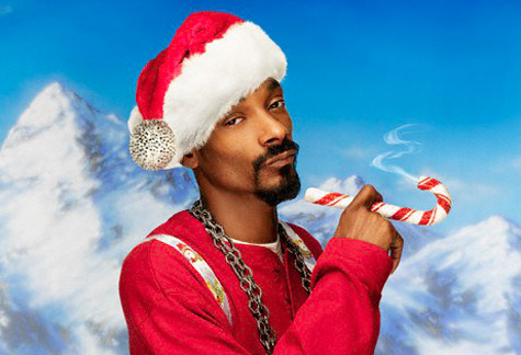 蓝色圣诞节! Snoop Dogg庆祝节日发布最新歌曲Blue Xmas (音乐)