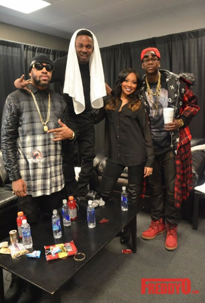 Lil Wayne, T.I., Keri Hilson, B.o.B & André 3000等出席Kanye West演唱会 (9张照片)