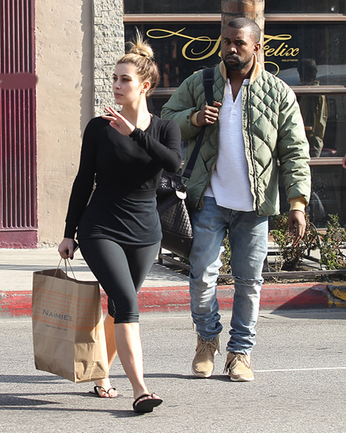 素颜卡戴珊和Kanye West一起前往和Adidas高层会面 (照片)