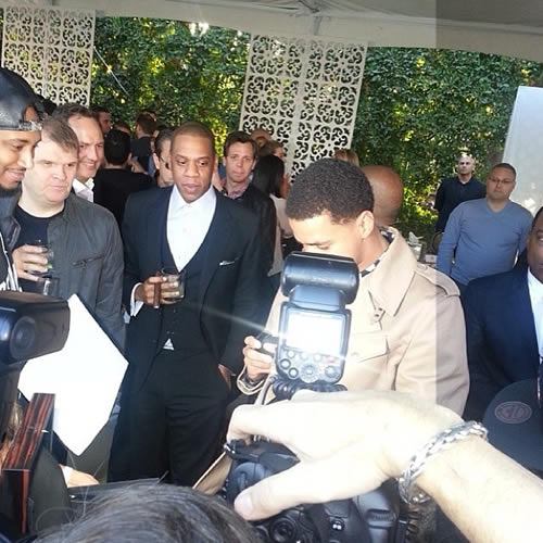 都齐了! Jay Z, Beyonce, Rihanna, J.Cole, Willow Smith出现在Roc Nation早午餐会 (12张照片)