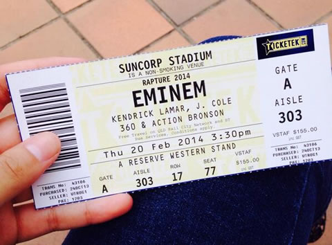 Eminem在澳大利亚布里斯班举行Rapture 2014巡回演唱会 (8张照片+3部视频)