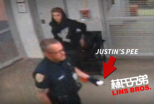 荒唐! 巨星贾斯汀·比伯在监狱里尿尿视频也被曝光..迈阿密警方想干什么? (视频)