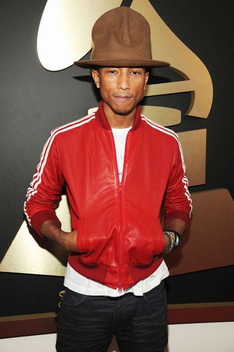 昂贵! Pharrell著名的格莱美帽子在eBay上拍卖了$44,100美元约27万人民币 (图片+照片)