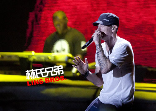 Eminem将在Lollapalooza音乐节头号演出..这是歌迷的盛宴