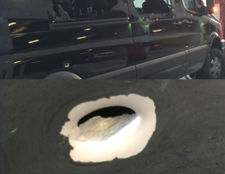 “Versace”组合Migos迈阿密高速公路上车遭枪击..持枪回击..车内有人中弹..(照片)