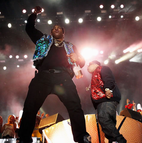 OutKast, Wiz Khalifa, Tyga, & Waka Flocka在Coachella音乐节第二周演出 (照片)