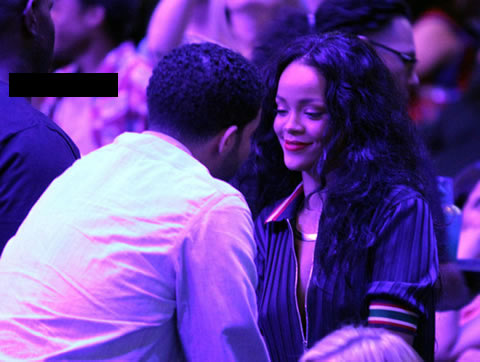 Rihanna和绯闻男友Drake罕见在同一个城市分开吃饭 (照片)