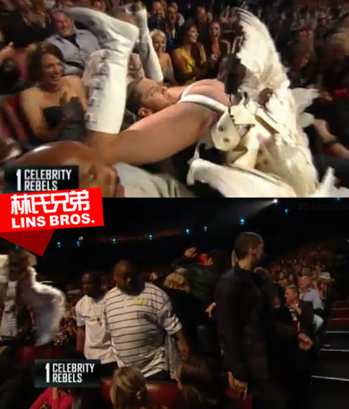 MTV最WTF回顾：Eminem 在2009 MTV Movie Awards典礼现场被“鸟人”恶搞..臀部对着Em(视频)